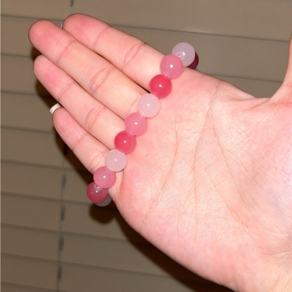 10mm Handmade Multicolor Pink Quartz Crystal Bracelet🩷🤍